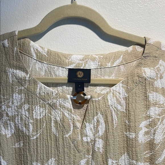 Cream Gold Floral JM Collection Blouse Size Medium - Picture 2 of 7